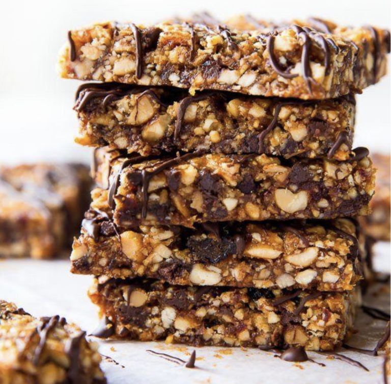 Sağlıklı Atıştırmalık Granola Bar (6 kişilik)